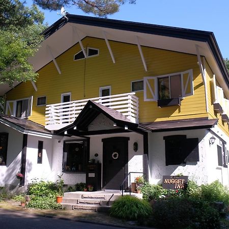 האקובה Pension Nugget Inn מראה חיצוני תמונה