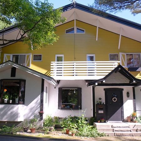 האקובה Pension Nugget Inn מראה חיצוני תמונה